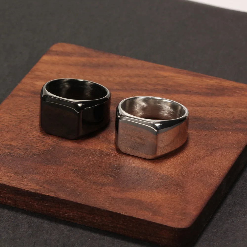 Monarch Square Ring – Modern authority in style.