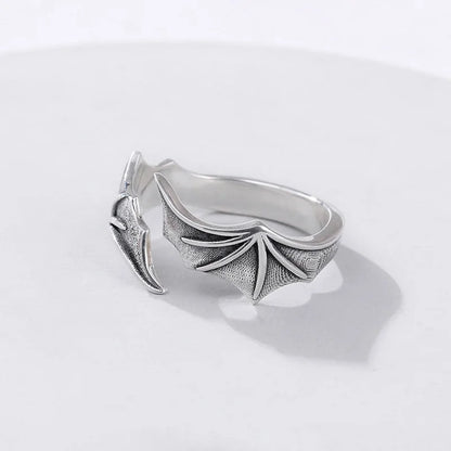 Eternal Wings Vintage Ring – Unisex Statement Jewelry