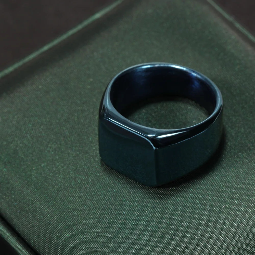 Monarch Square Ring – Modern authority in style.