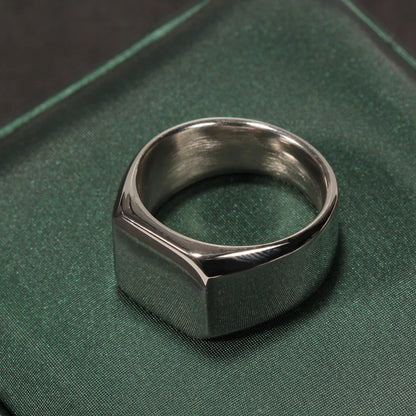 Monarch Square Ring – Modern authority in style.