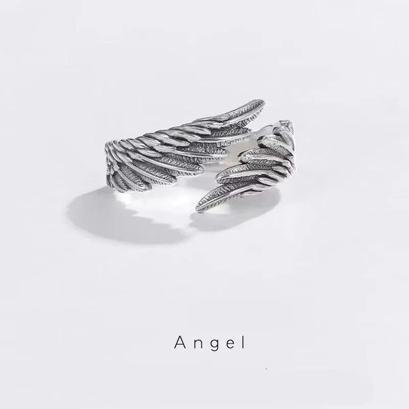 Eternal Wings Vintage Ring – Unisex Statement Jewelry